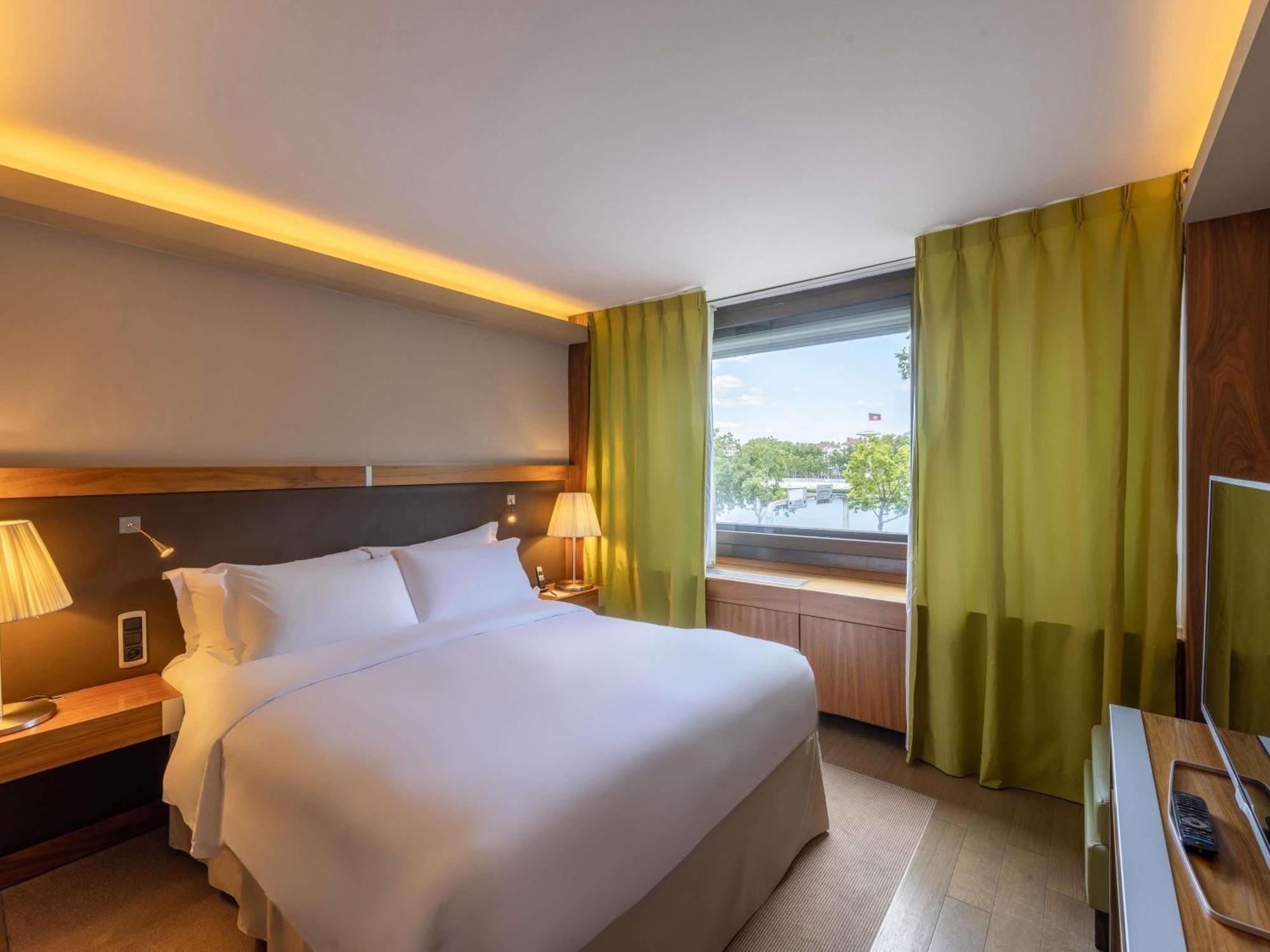 Suite Junior con vistas al río