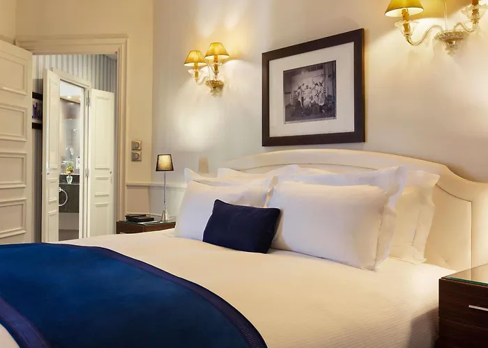 Pet Friendly hotel: Le Royal Hotel Lyon - Mgallery Collection