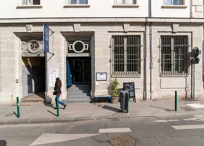 Lodging Slo Lyon Les Pentes (Adults Only)